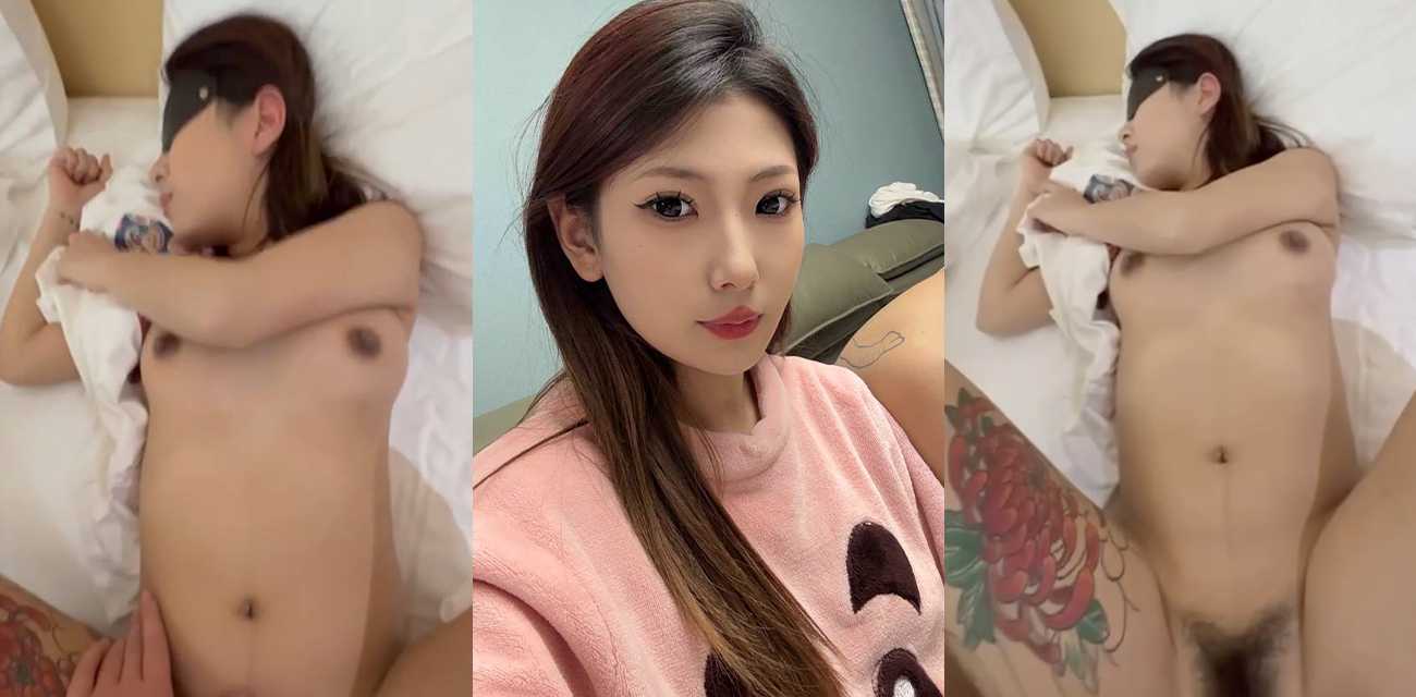 长春南关区【赵彤】刚与男友分手就探探约炮，假屌猛插骚穴扛起花腿多姿势爆操十足的淫荡母狗